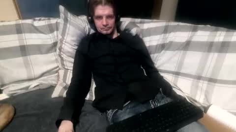 Snapshot of bponie1 chatting on 03/21/26, 02:05 bponie1 online show from 03/21/26, 02:05