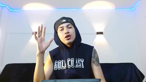 Snapshot of br4ndon_cooper chatting on 09/22/25, 03:36 Brandon online show from 09/22/25, 03:36