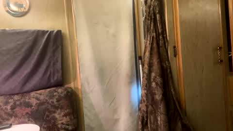 braboy4 online show from 01/04/25, 04:23