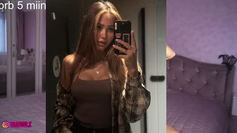 Snapshot of brabuss_ chatting on 01/15/25, 07:26 Lana online show from 01/15/25, 07:26