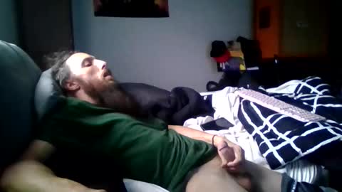 Snapshot of brad1989musiclife chatting on 04/10/26, 04:23 GuitarBrad1989 online show from 04/10/26, 04:23