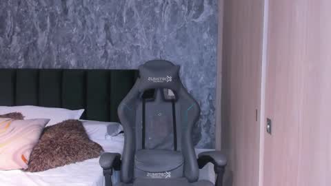 instagramBrad mayers1twittermayersbrad online show from 11/25/25, 01:27