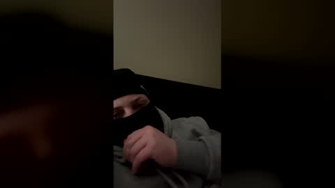 brad200215 online show from 02/01/26, 04:22