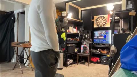 Snapshot of brad_bounce chatting on 02/20/26, 01:24 Brad Ballsy online show from 02/20/26, 01:24