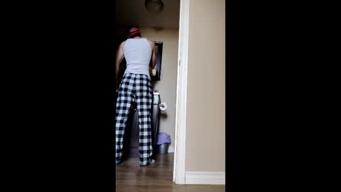 Snapshot of brad_bounce chatting on 03/06/26, 09:33 Brad Ballsy online show from 03/06/26, 09:33