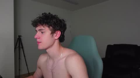 Snapshot of brad_holloway chatting on 03/29/26, 05:02 BRAD HOLLOWAY online show from 03/29/26, 05:02