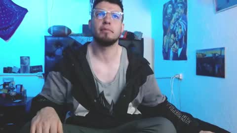 Snapshot of brad_hot_boy chatting on 01/08/26, 03:25 brad hot boy online show from 01/08/26, 03:25