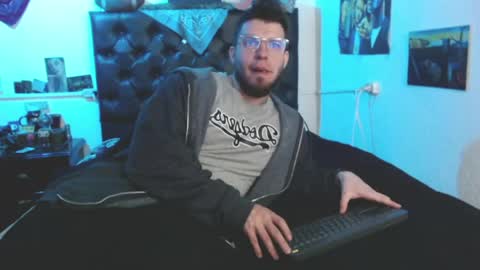 Snapshot of brad_hot_boy chatting on 05/27/26, 04:15 brad hot boy online show from 05/27/26, 04:15