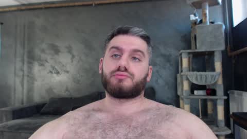 Snapshot of brad_pittfall chatting on 12/13/24, 11:55 ask me online show from 12/13/24, 11:55