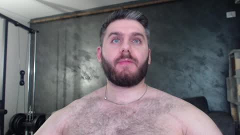 Snapshot of brad_pittfall chatting on 01/14/25, 10:34 ask me online show from 01/14/25, 10:34