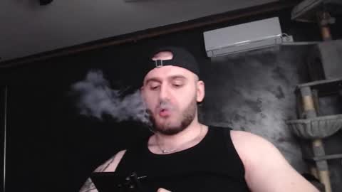 Snapshot of brad_pittfall chatting on 10/08/25, 06:49 ask me online show from 10/08/25, 06:49