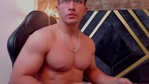 Snapshot of brad_summer chatting on 01/07/25, 05:53 brad summer online show from 01/07/25, 05:53