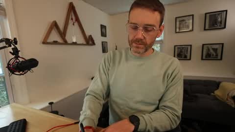 Snapshot of bradbronton chatting on 04/03/26, 11:41 BradBronton online show from 04/03/26, 11:41