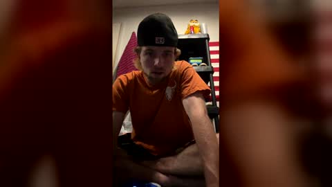 Snapshot of braden_thompson2012 chatting on 05/02/26, 04:39 braden_thompson2012 online show from 05/02/26, 04:39