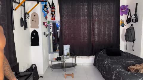 Bradley Strong online show from 10/25/25, 09:20