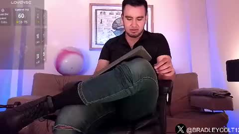 Snapshot of bradleycolton chatting on 06/13/26, 03:21 Bradley Colton Independ Model online show from 06/13/26, 03:21