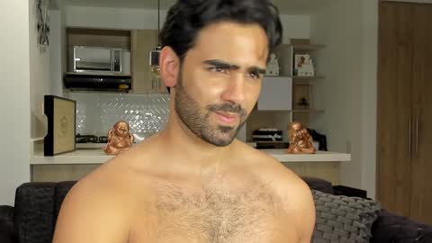 bradleymartin7 online show from 01/16/25, 03:56