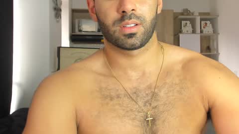 bradleymartin7 online show from 02/01/25, 08:58