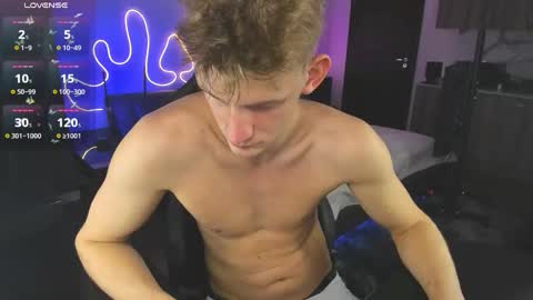 brad maloney online show from 10/28/25, 08:33