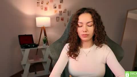 Lilly online show from 11/21/25, 06:12