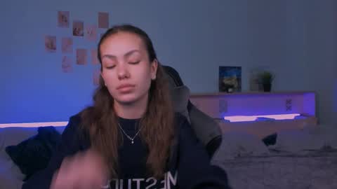 Lilly online show from 11/29/25, 06:16