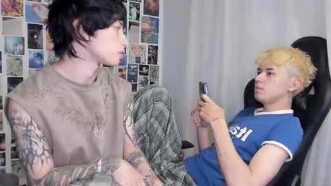 Snapshot of brand741 chatting on 09/29/25, 07:02 Brand online show from 09/29/25, 07:02