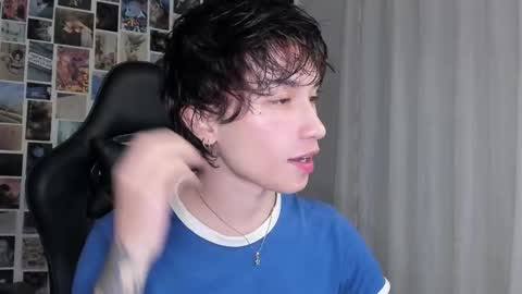 Snapshot of brand741 chatting on 10/31/25, 05:52 Brand online show from 10/31/25, 05:52