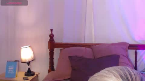 Snapshot of brandi_ross_ chatting on 01/11/26, 08:25 Brandy online show from 01/11/26, 08:25