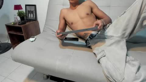 Snapshot of brandom_brook chatting on 04/19/26, 04:12 brandom_brook online show from 04/19/26, 04:12