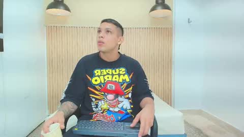 Snapshot of brandon_mercuri chatting on 06/03/26, 12:52 BRANDON online show from 06/03/26, 12:52