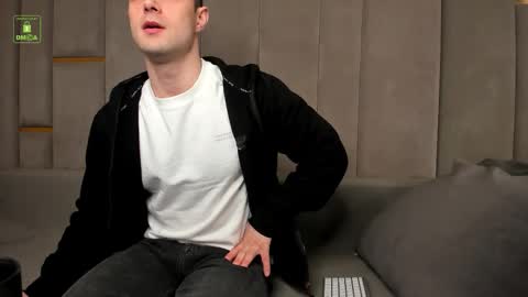 Snapshot of brandonnorriss chatting on 03/17/26, 04:39 BRANDON online show from 03/17/26, 04:39