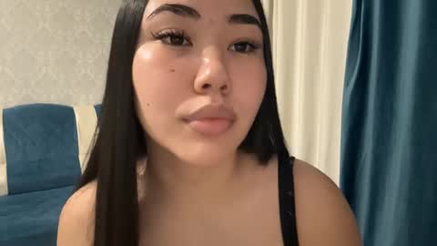 Aypril   online show from 12/18/25, 04:02