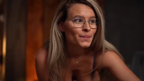 Alex online show from 01/19/25, 07:46