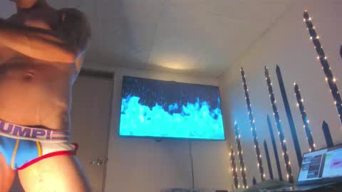 Instagram             twitter BRAN LOPEZ  online show from 09/26/25, 05:33