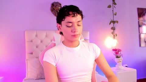   online show from 12/19/24, 01:51