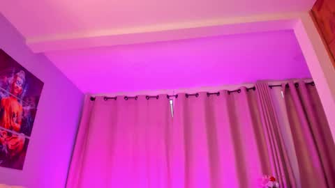   online show from 12/13/25, 10:04