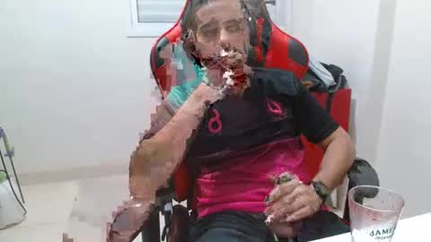 Snapshot of brasilianonca chatting on 05/06/26, 02:40 brasilianonca online show from 05/06/26, 02:40