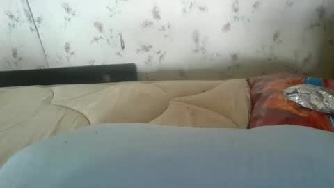 Bay online show from 12/16/25, 03:39