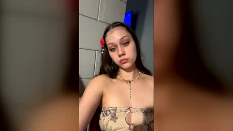 Snapshot of brattezz chatting on 04/01/26, 12:11 brattezz online show from 04/01/26, 12:11