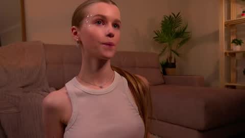 Snapshot of brave_journey chatting on 03/07/25, 11:38 Eli online show from 03/07/25, 11:38