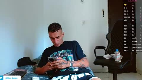 Snapshot of bray_hotboy chatting on 04/25/26, 05:32 Bray Hotboy online show from 04/25/26, 05:32