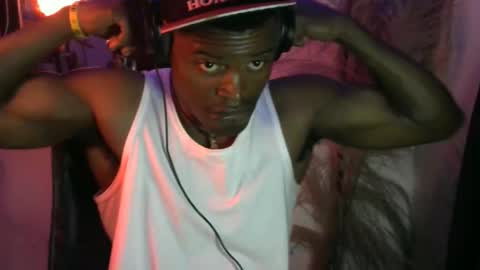 Snapshot of brayan1111x chatting on 11/30/25, 07:29 brayan1111x online show from 11/30/25, 07:29