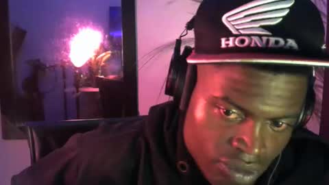 Snapshot of brayan1111x chatting on 02/01/26, 05:28 brayan1111x online show from 02/01/26, 05:28