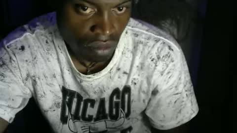 Snapshot of brayan1111x chatting on 02/17/26, 03:25 brayan1111x online show from 02/17/26, 03:25