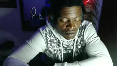 brayan1111x online show from 05/17/26, 06:55