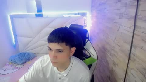 BRAYAN online show from 01/17/25, 01:03