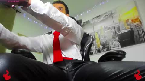 Snapshot of brayhambrown chatting on 11/02/25, 10:45 brayhambrown online show from 11/02/25, 10:45