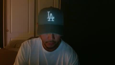 Breadcrumbsss online show from 12/15/25, 08:40