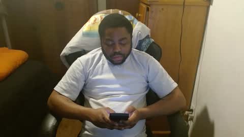 Snapshot of breadw1nnah chatting on 02/07/25, 03:45 Breadw1nnah online show from 02/07/25, 03:45