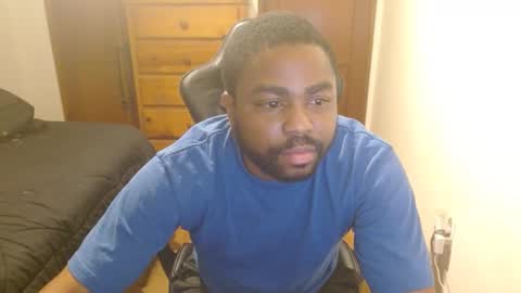 Snapshot of breadw1nnah chatting on 10/24/25, 05:15 Breadw1nnah online show from 10/24/25, 05:15